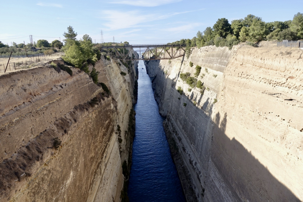 Corinth Canal, Peloponnese/Greece Corinth Canal, Peloponnese/Greece - Peloponnese itinerary